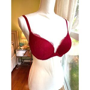 Victoria's Secret Bra 32DD Push Up Red Lace Padded BNW/Out Tags